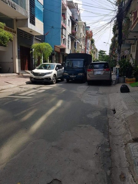 Nhà mặt tiền đường có vĩa hè Khu cư xá Chu Văn An, pháp lí chuẩn