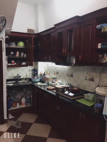Nhà vừa tiền ô tô đỗ cổng Xuân La diện tích 33m2, 4 tầng đúc, giá chỉ 2.75 tỷ