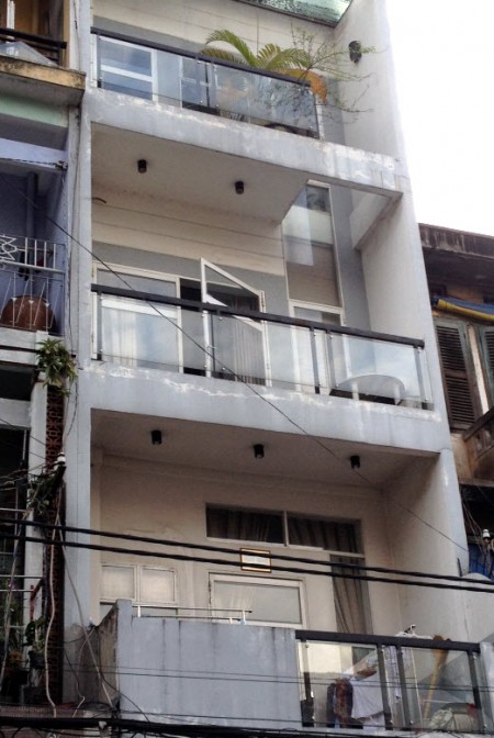 Bán nhà Thuỵ Phương, vị trí đắc địa, hợp túi tiền, dt 40m2, giá 2.95 tỷ