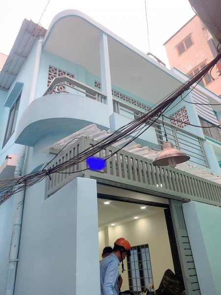Bán nhà Hoa Cau, Nhà góc 2 MT thông thoáng, 22m, chính chủ bán 3.4 tỷ