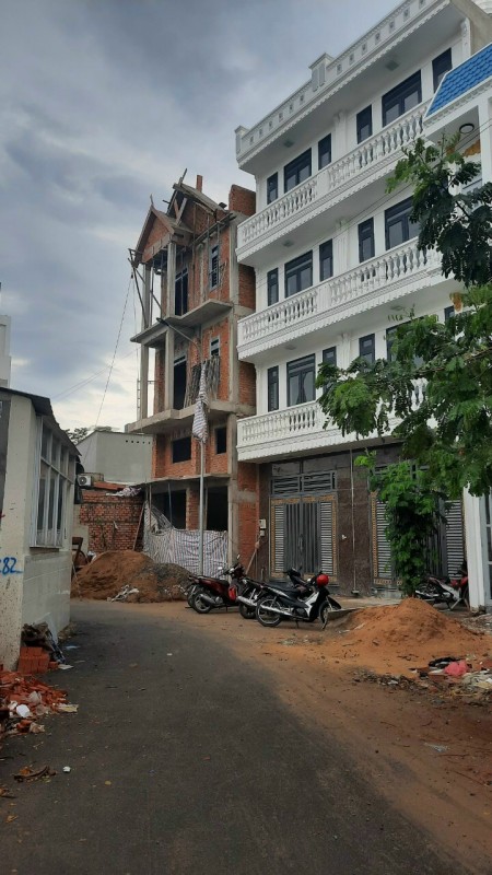 Đi đến slide 8