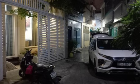 Bán nhà 476 Huỳnh Văn Bánh, 78m2, đang cho thuê, q Phú Nhuận chỉ 7 tỷ 3