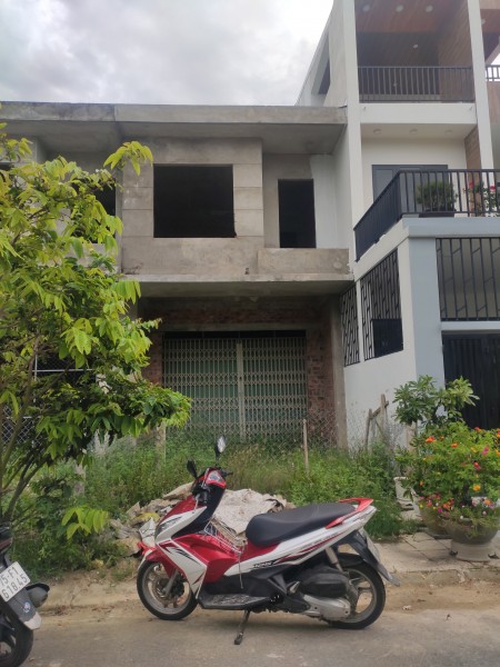 Bán gấp nhà thô 2 tầng Huế Green hướng Nam sạch sẽ, mua là lời, lh 0346.229.509