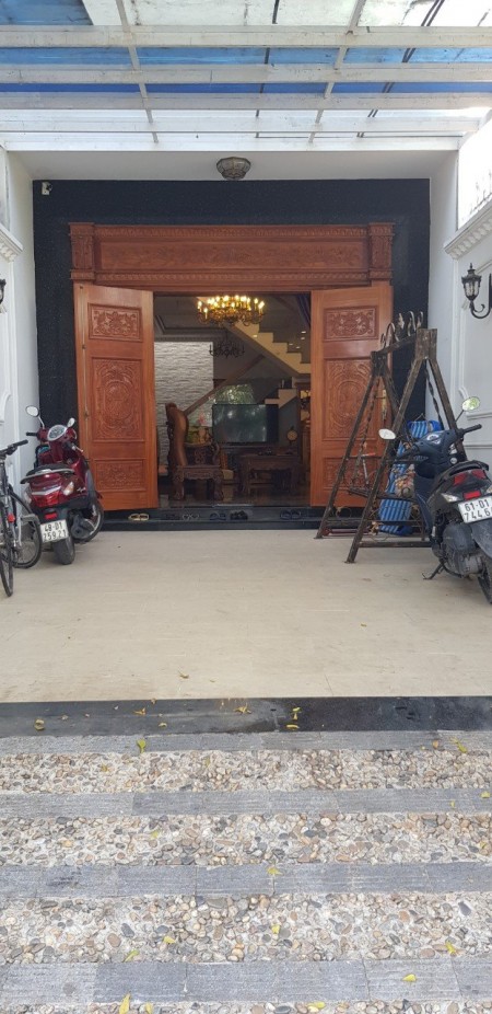 Nhà phố hẻm xe hơi 3 lầu phường Hiệp Bình Phước thành phố Thủ Đức, tp Hồ Chí Minh