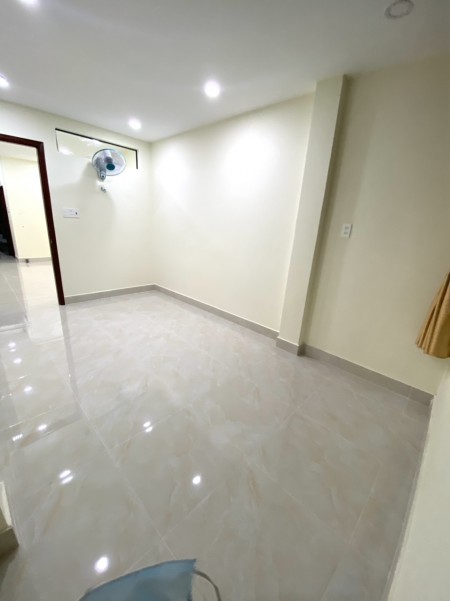 Duy nhất 1 căn hộ ở Tân Bình cho thuê 5 triệu/tháng, đủ tiện ích xung quanh