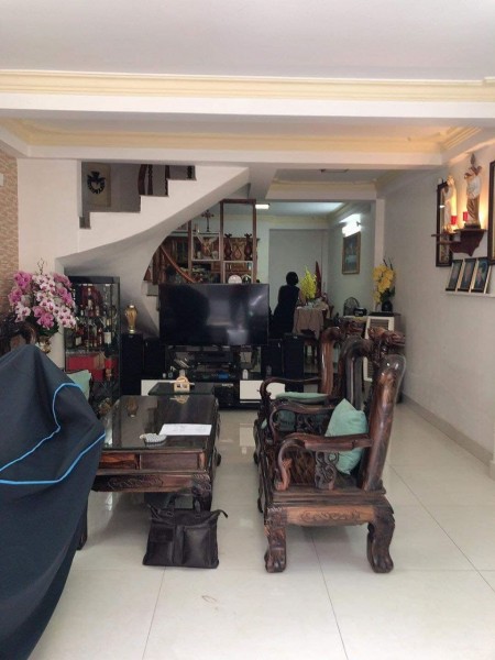 Nhà Đẹp Hẻm Sang, 4 Tầng Đúc Sát Chợ Vải Tân Bình, DT: 3.5x13m, giá chỉ 5.9 Tỷ