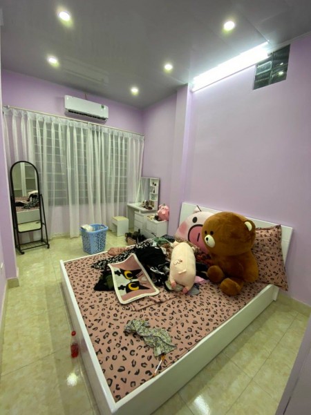 Bán nhà Dương Quảng Hàm, 35m2, 6 tầng, MT: 3,5m, giá: 5,8 tỷ, ô tô, kinh doanh