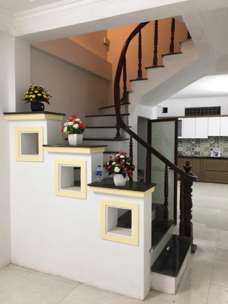 Bán nhà Quận Hà Đông, giá chỉ 4.35, vừa mới xây, vào ở được ngay, an ninh tốt