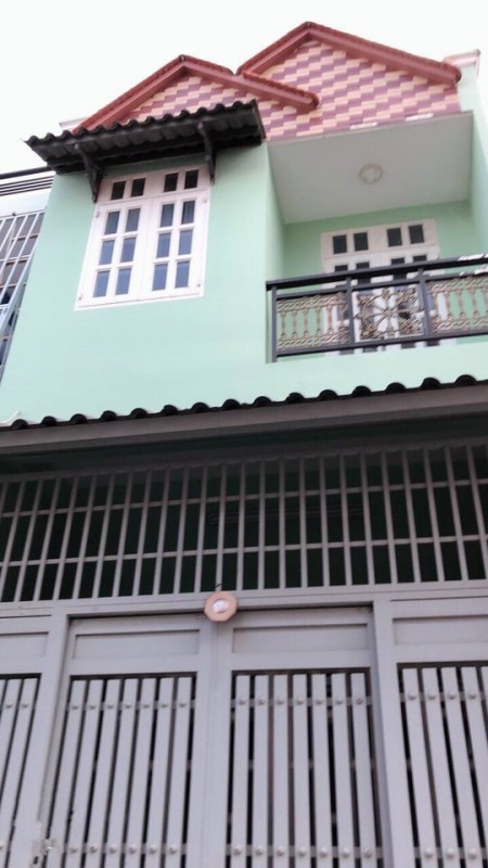 Nhà hẻm xe hơi bán giá 3.5 tỷ, dt 42m2, đường Lê Văn Quới, vuông vúc, khu phân lô