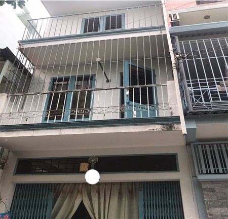 Nhà 3 tầng hẻm xe hơi Nguyễn Văn Lượng Gò Vấp diện tích 130tr/m2 bán đất tặng nhà.
