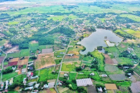 Cần tiền nên bán gấp lô 5x25 gần hồ sinh thái Marina,có thổ cư,sổ hồng riêng, tại thị xã phú mỹ