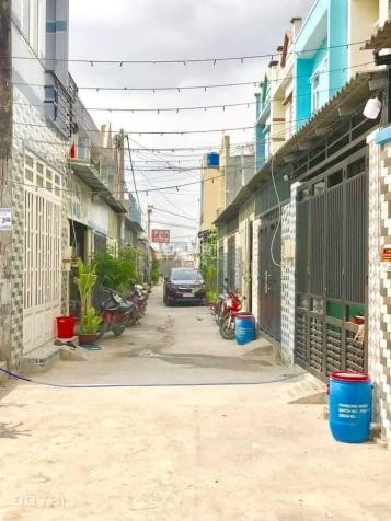 Bán nhà Quận Bình Tân, dt 60M2, 2 tầng, giá bán 4,2 tỷ, liên hệ 0917173744 Nghĩa