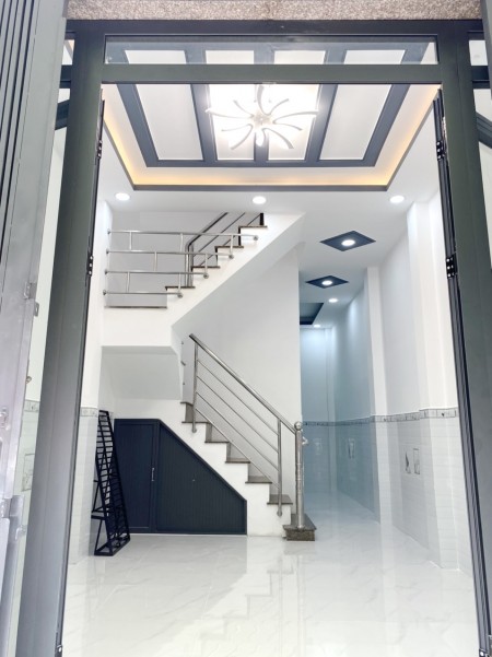 Nhà (3.2*8.3m, nở hậu) hẻm 739 Hưng Phú Phường 9 Quận 8