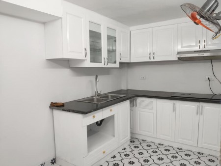 Nhà rộng 43m, nở hậu, 3 ngủ gần Văn Miếu Quốc Tử Giám Đống Đa sát Ba Đình chỉ 3.2 tỷ