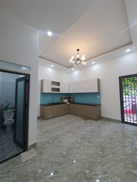 Bán nhà hẻm xe hơi Đường Lê Trọng Tấn dt 102M2 dòng tiền mỗi tháng gần 20 triệu