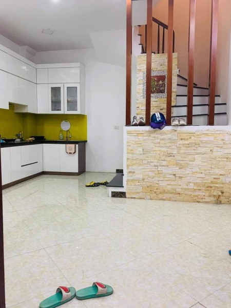 Cần Bán Gấp Nhà Phố Mai Hương 30m×5T.Cách Mặt Phố Chính 70m