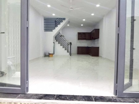 Hẻm xe hơi đường Bùi Thế Mỹ, không lộ giới, nhà hiện đại, chỉ 4.95 tỷ, không lộ giới, không quy hoạch