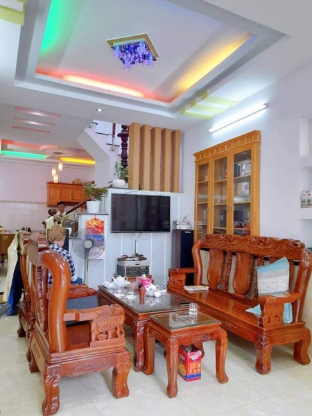 Chính Chủ Bán Gấp Nhà Đẹp Thành Thái, P14, Q10, 4x10m giá chỉ 4.98 tỷ 0982245779