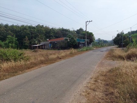Tiêu đề : chính chủ cần ra gấp lô đất 1080m2 , 315 triệu , sổ hồng riêng