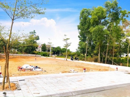 Bán đất mới phân lô tuyệt đẹp đầu đường Nguyễn Trọng Thuật, Phú Bài, lh 0346229509