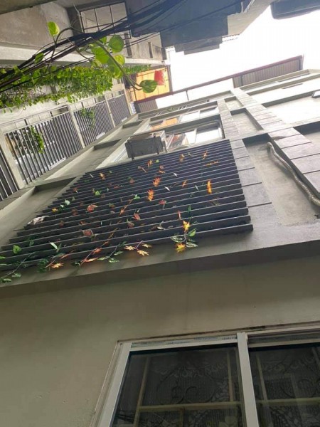 Bán gấp căn nhà tại Hà Trì nhà đẹp hiếm, giá bán nhỉnh hơn 2 tỷ, lhcc