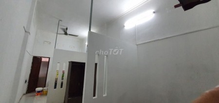 Chính chủ cho thuê nhà ở lâu dài trong ngõ 178 Tây Sơn, Đống Đa, Hà Nội