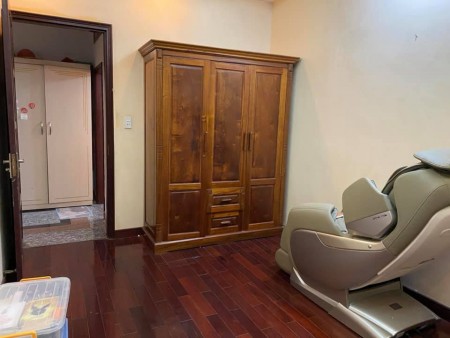 Bán gấp Mặt ngõ Thành Công giá 6 tỷ, 55mx4 tầng, ngõ gần, SĐCC