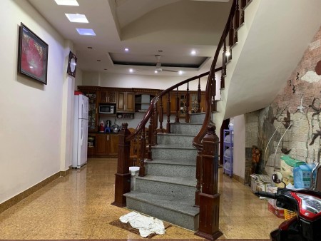 Nhà tuyệt đẹp, lô góc, ngõ nông, ô tô 50m, 5 tầng x 47m2, Tôn Đức Thắng, chỉ 5.4 tỷ