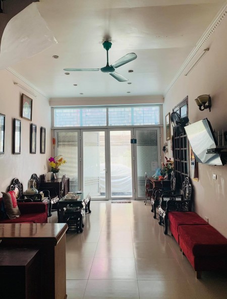 Bán gấp nhà đường Láng, phân lô, Ôtô tránh, lô góc, kinh doanh, 3 thoáng, 55m2, 5T, giá 7,3 tỷ.