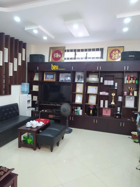 Ô tô đỗ cửa Phố Quan Nhân 45m2x5T, mt6m, chỉ 6 tỷ, lô góc 2 thoáng, kinh doanh đỉnh
