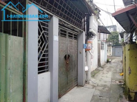 Bán nhà Văn Phú, trung tâm diện tích khủng, dt 50m2, giá 3 tỷ, bê tông