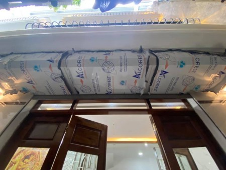 Bán nhà Trương Định, Nhà mới cứng. 40m x 5 tầng. 3,5 tỷ có thương lượng sâu