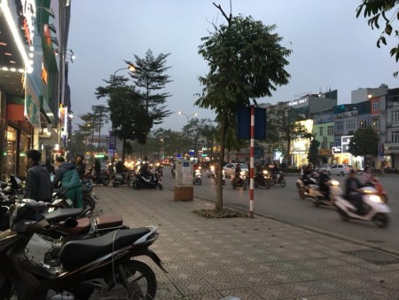 Đi đến slide 4