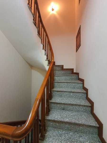 Bán nhà Hoàng Mai thoáng trước sau, 3 bước ra phố, ở quá đỉnh, dt 45m2, giá 4.5 tỉ