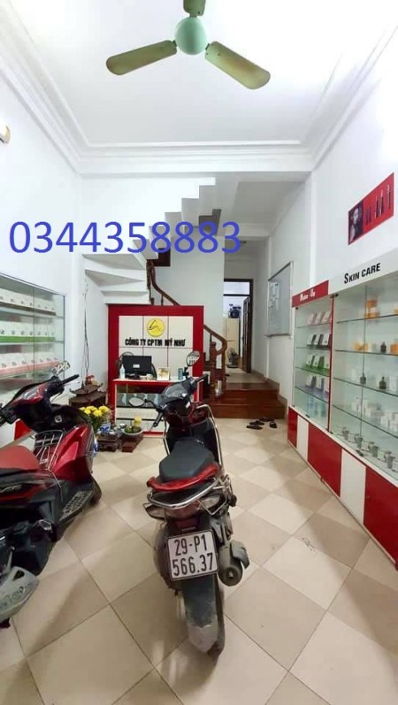 Nhà cực phẩm kinh doanh văn phòng đẹp ở Quận Đống Đa, dt 52m2, 4 tầng, giá thoả thuận