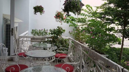 Đi đến slide 8