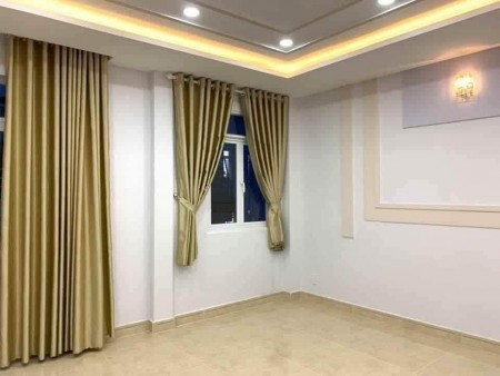 Nhà như biệt thự Cầm Bá Thước phường 7, Quận Phú Nhuận giá chỉ 5.25 tỷ