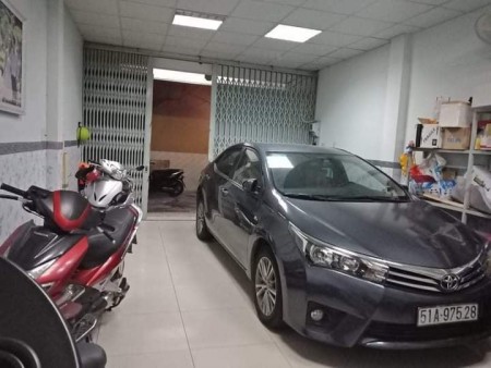 Bán Gấp hẻm xe tải đậu Luỹ Bán Bích. Quận Tân Phú dt 51m2 giá 5.4 tỷ