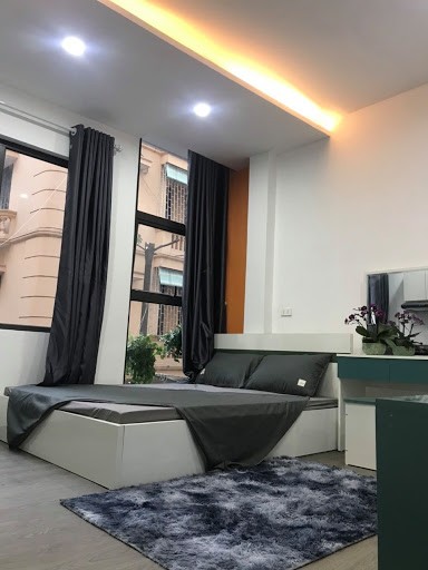 Chủ cần tiền cho con du học, bán nhà ô tô đỗ cổng, doanh thu khủng, chỉ nhỉnh 4 tỷ