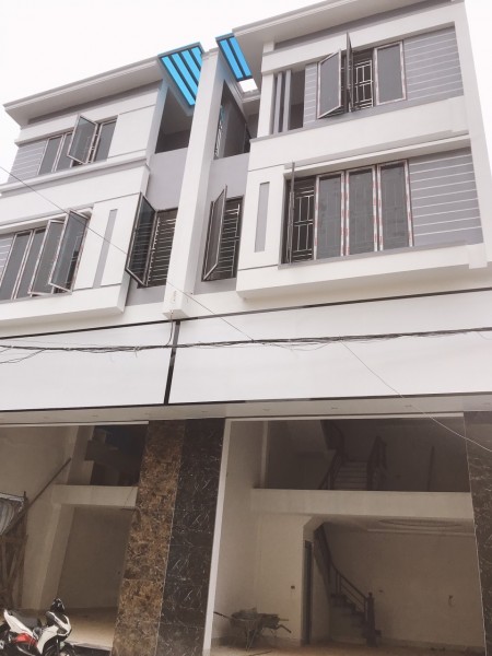 Nhà mới xây đẹp khu đô thị dệt đúc 3.5 tầng, hướng Đông Bắc giá 2.7 tỷ