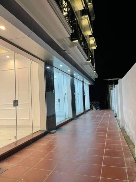 Nhà 4.5 tầng mới tinh về ở ngay tại Kiên Thành Trâu Quỳ Gia Lâm, giá 2.3 tỷ