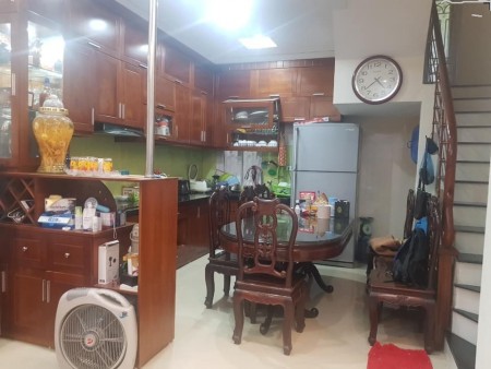 Bán nhà mặt phố Khương Thượng Đống Đa, 4 tầng mặt tiền 4m, chỉ 3.5 tỷ