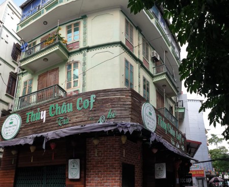 Nhất vị trí, lô góc 3 thoáng, Ô tô tránh, KD đỉnh. Nhà phố Duy Tân 90m2 x 4T, MT 12m. Giá 23 tỷ 5