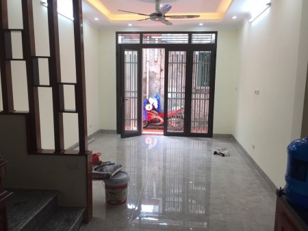 Bán nhà Cầu Diễn 5 tầng, giá 2.7 tỷ, cực đẹp không thể bỏ quá