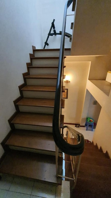 Phân lô Khuất Duy Tiến, ô tô vòng quanh, dt 50m2, mt 4.2, 5 tầng chỉ 7.5 tỷ
