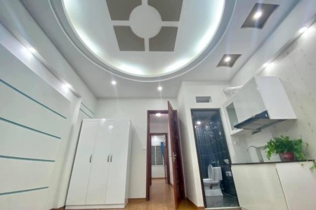 Bán chung cư nini Mễ Trì 60m2, 5 tầng, 13 phòng khép kín, giá nhỉnh 6 ỷ.