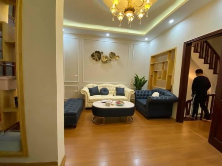 Nhà 5 tầng HXH P.6 Bình Thạnh diện tích 50m2 giá chỉ 6,4 tỷ thương lượng