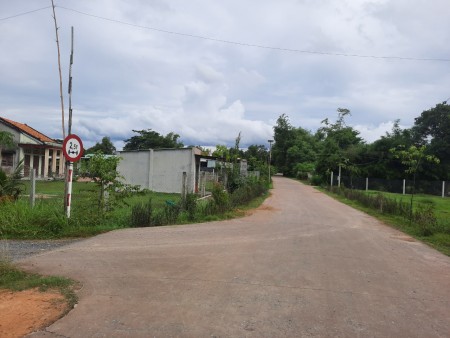 Bán nhà Mỹ Hạnh, 1 trệt 1 lầu, giá 1ty, diện tích 100m2 sử dụng