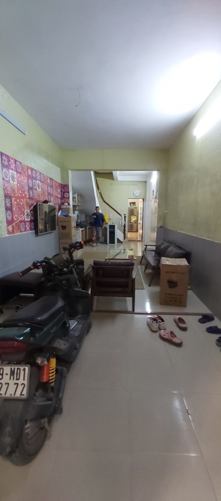 Bán nhà đường Hoàng Quốc Việt, Cầu Giấy, 59m2 - 5.8 tỷ