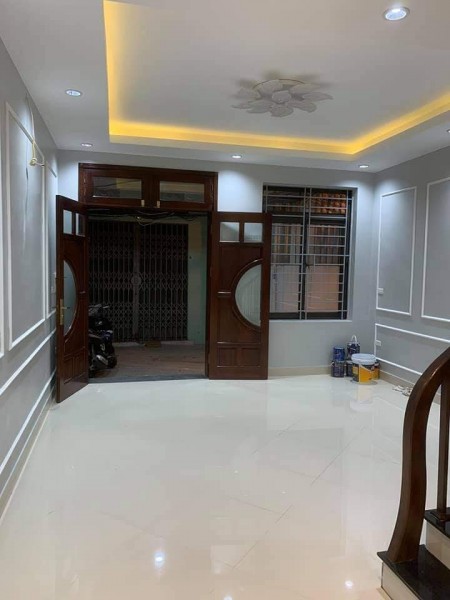 BÁN GẤP NHÀ NGÕ TO TRƯƠNG ĐỊNH 30M2 x 6 TẦNG. GIÁ 3,7 TỶ ( GIẢM SÂU )